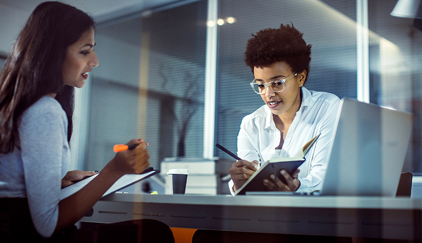 Businesswomen Working in The Office Edward Jones
