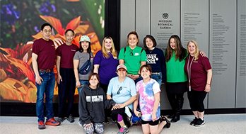 Group of Edward Jones associate at Missouri botanical garden.